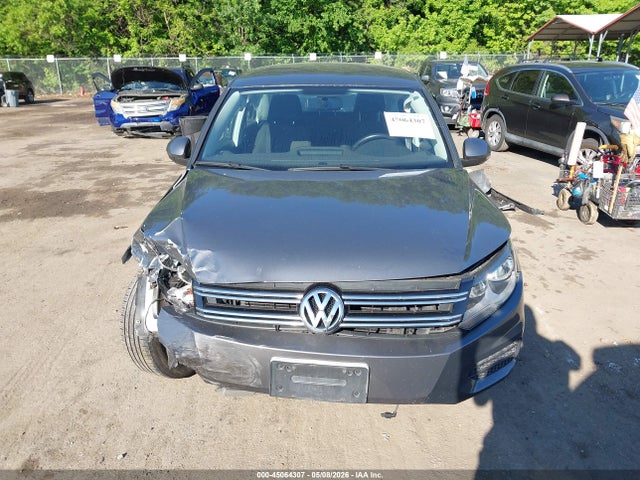 45064307 :رقم المزاد ، WVGAV3AX2DW588162 vin ، 2013 Volkswagen Tiguan S مزاد بيع