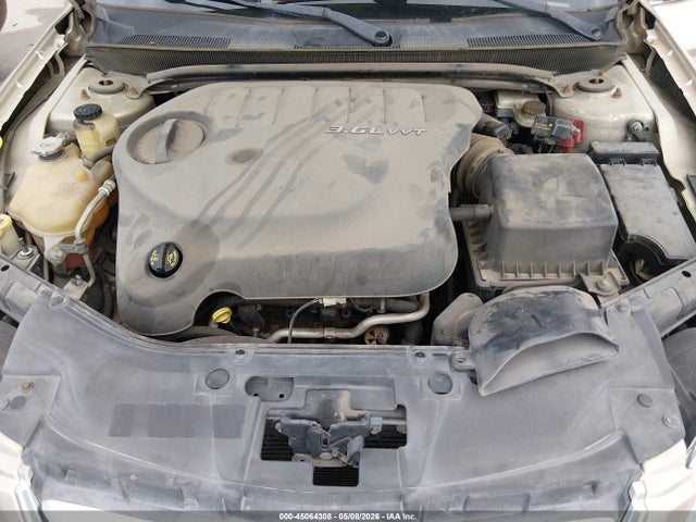 Продаж на аукціоні авто 2013 Chrysler 200 Limited, vin: 1C3CCBCG1DN724253, номер лоту: 45064308