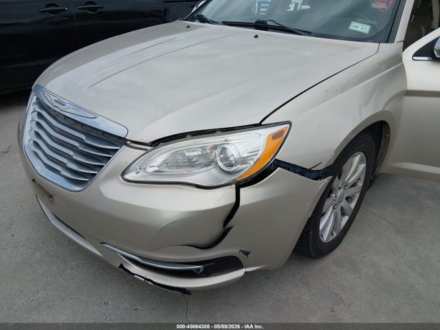 Продаж на аукціоні авто 2013 Chrysler 200 Limited, vin: 1C3CCBCG1DN724253, номер лоту: 45064308