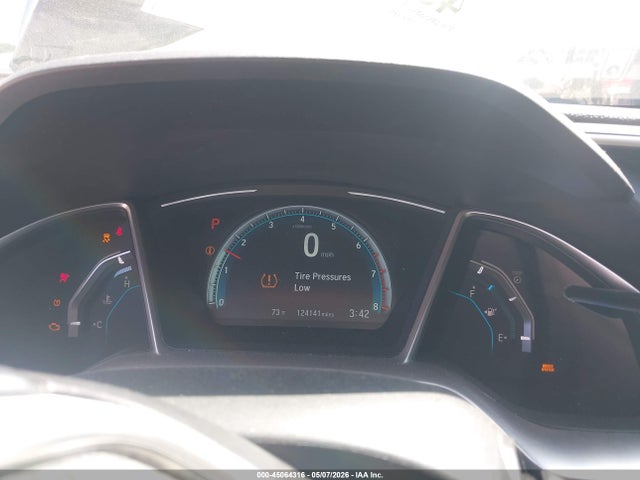 45064316 :رقم المزاد ، JHMFC1F76JX022734 vin ، 2018 Honda Civic Ex-l مزاد بيع