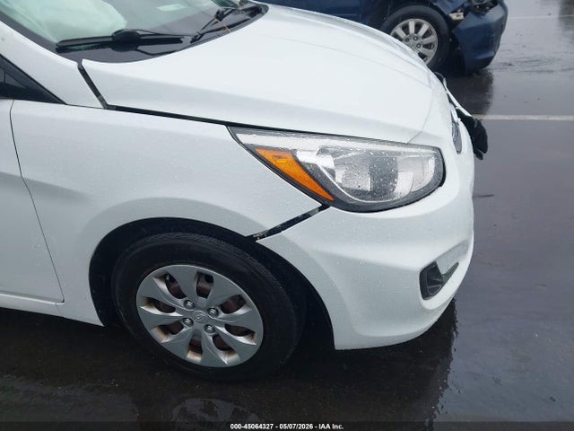 Aukcja sprzedaży 2015 Hyundai Accent Gls, vin: KMHCT4AE4FU926968, numer aukcji: 45064327