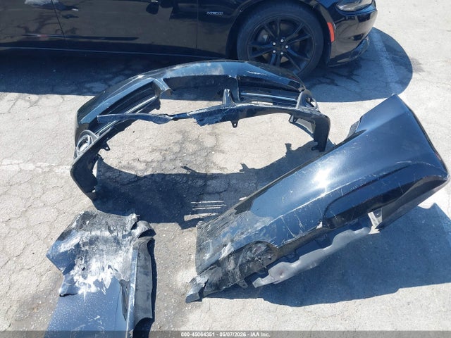 4T1BF1FK0EU853323 Toyota Camry Se Sport