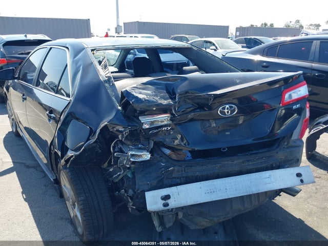 4T1BF1FK0EU853323 Toyota Camry Se Sport