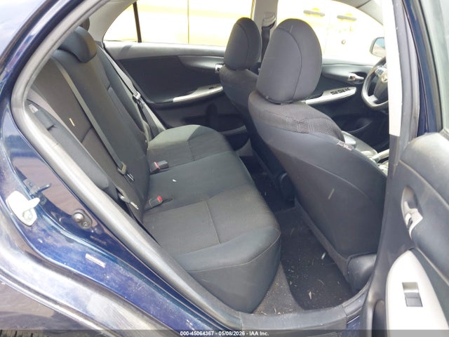 45064367 :رقم المزاد ، 2T1BU4EE7BC712376 vin ، 2011 Toyota Corolla S مزاد بيع
