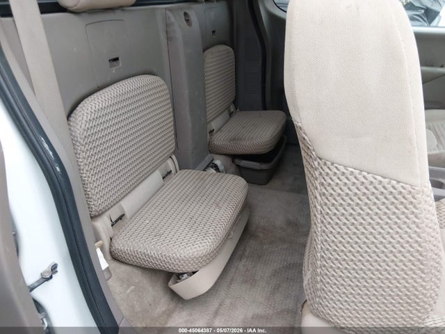 45064387 :رقم المزاد ، 1N6BD0CT8HN740037 vin ، 2017 Nissan Frontier Sv-i4 مزاد بيع