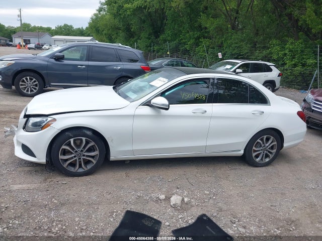 Aukcja sprzedaży 2017 Mercedes-benz C 300 4matic, vin: 55SWF4KB0HU216019, numer aukcji: 45064388