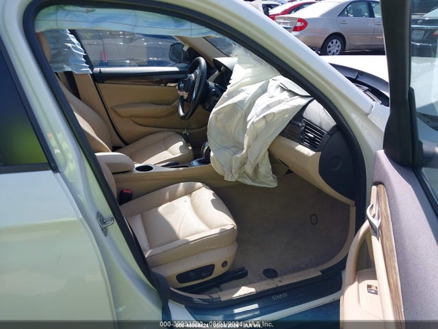 Aukcja sprzedaży 2014 Bmw X1 Xdrive28i, vin: WBAVL1C55EVY14453, numer aukcji: 45064424