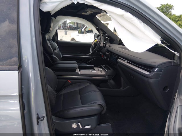 Продаж на аукціоні авто 2025 Lincoln Navigator Reserve L, vin: 5LMJJ3LGXSEL17892, номер лоту: 45064442