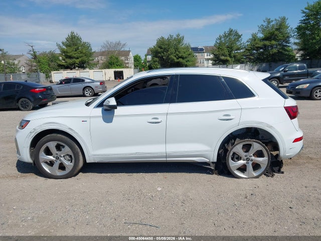 45064450 :رقم المزاد ، WA1EAAFYXP2145982 vin ، 2023 Audi Q5 Premium Plus 45 Tfsi S Line Quattro مزاد بيع