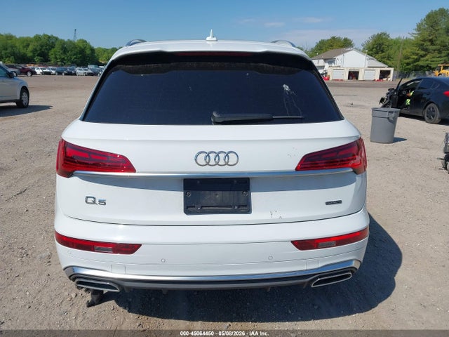 45064450 :رقم المزاد ، WA1EAAFYXP2145982 vin ، 2023 Audi Q5 Premium Plus 45 Tfsi S Line Quattro مزاد بيع