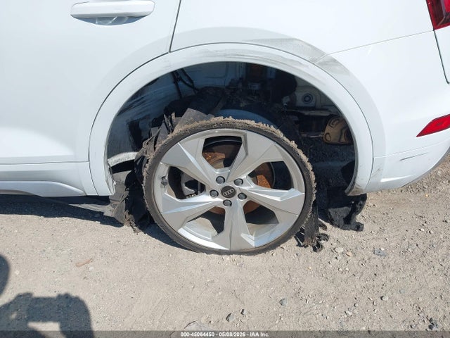 45064450 :رقم المزاد ، WA1EAAFYXP2145982 vin ، 2023 Audi Q5 Premium Plus 45 Tfsi S Line Quattro مزاد بيع