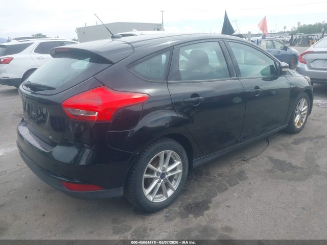 1FADP3K20GL255615 Ford FOCUS SE