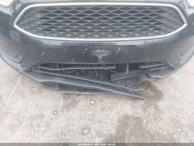 1FADP3K20GL255615 Ford FOCUS SE