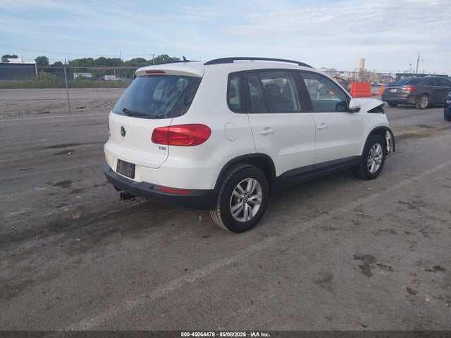 2016 Volkswagen Tiguan S მანქანა იყიდება აუქციონზე, vin: WVGAV7AX9GW511798, აუქციონის ნომერი: 45064478