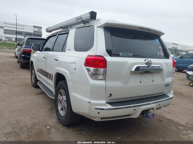 Продажа на аукционе авто 2011 Toyota 4runner Sr5 V6, vin: JTEZU5JR8B5029186, номер лота: 45064493