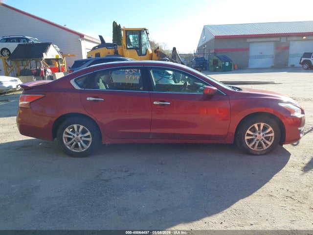 2014 Nissan Altima 2.5 S მანქანა იყიდება აუქციონზე, vin: 1N4AL3AP6EN379210, აუქციონის ნომერი: 45064497