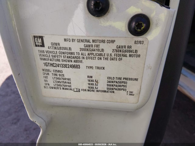 2003 Gmc Sierra 2500hd მანქანა იყიდება აუქციონზე, vin: 1GTHC24133E249683, აუქციონის ნომერი: 45064523