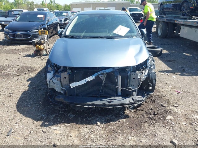 2020 Toyota Corolla Le მანქანა იყიდება აუქციონზე, vin: JTDEPRAE1LJ028663, აუქციონის ნომერი: 45064533