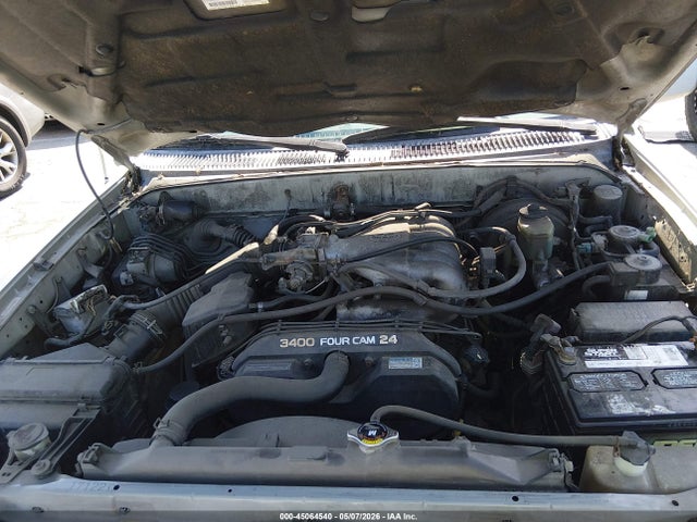 45064540 :رقم المزاد ، JT3GN86R3X0104257 vin ، 1999 Toyota 4runner Sr5 V6 مزاد بيع