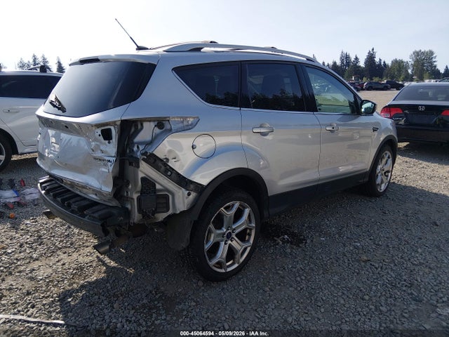45064594 :رقم المزاد ، 1FMCU9J96HUF09027 vin ، 2017 Ford Escape Titanium مزاد بيع