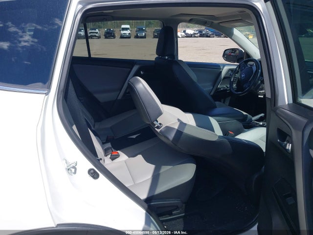 Toyota Rav4 Limited 2017 2T3DFREV6HW560315 Image 8