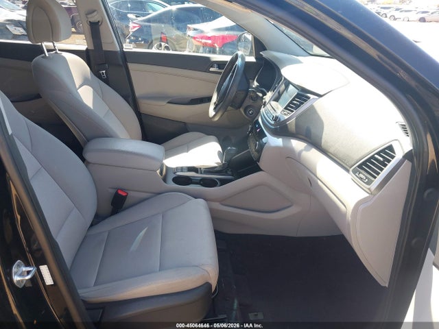 KM8J33A47JU714941 Hyundai TUCSON SEL
