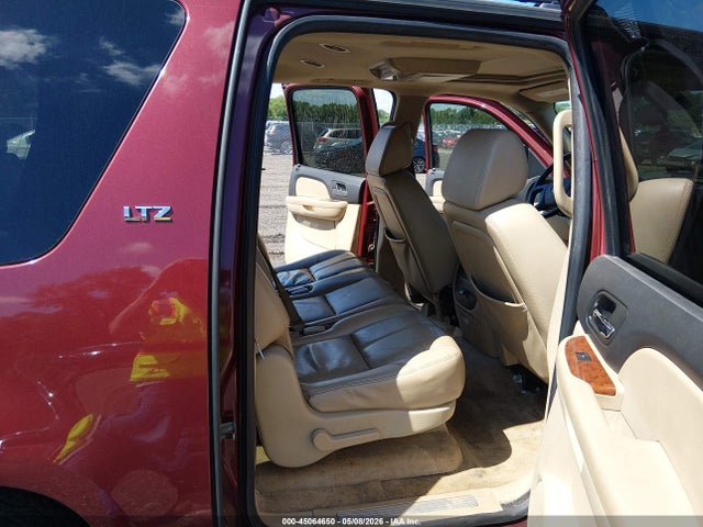2008 Chevrolet Suburban 1500 Ltz მანქანა იყიდება აუქციონზე, vin: 1GNFK16308J128540, აუქციონის ნომერი: 45064650