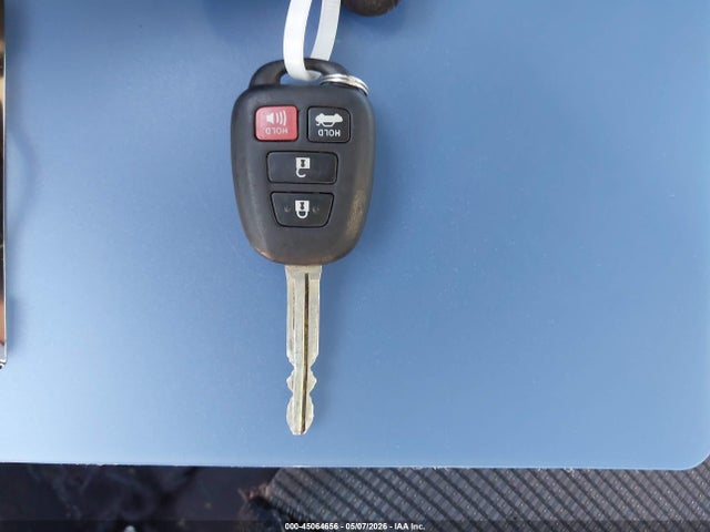 5YFBURHE5FP351549 Toyota Corolla S Plus
