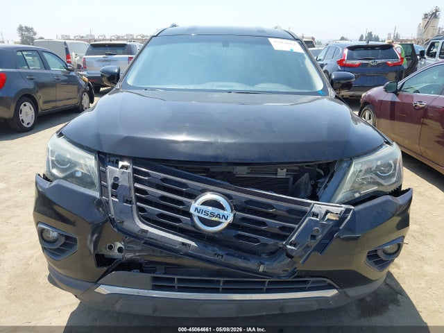 45064661 :رقم المزاد ، 5N1DR2MN3HC905489 vin ، 2017 Nissan Pathfinder Sv مزاد بيع