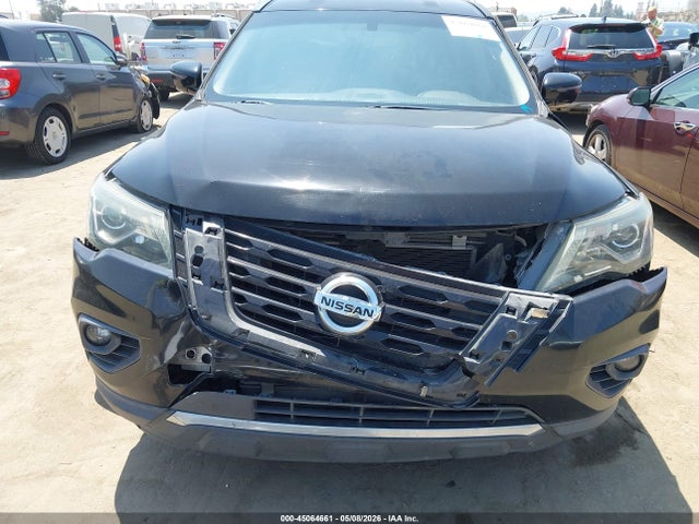 45064661 :رقم المزاد ، 5N1DR2MN3HC905489 vin ، 2017 Nissan Pathfinder Sv مزاد بيع