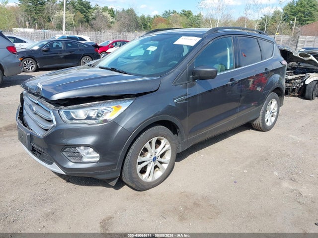 1FMCU0GD0HUE27527 Ford ESCAPE SE