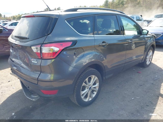 1FMCU0GD0HUE27527 Ford ESCAPE SE