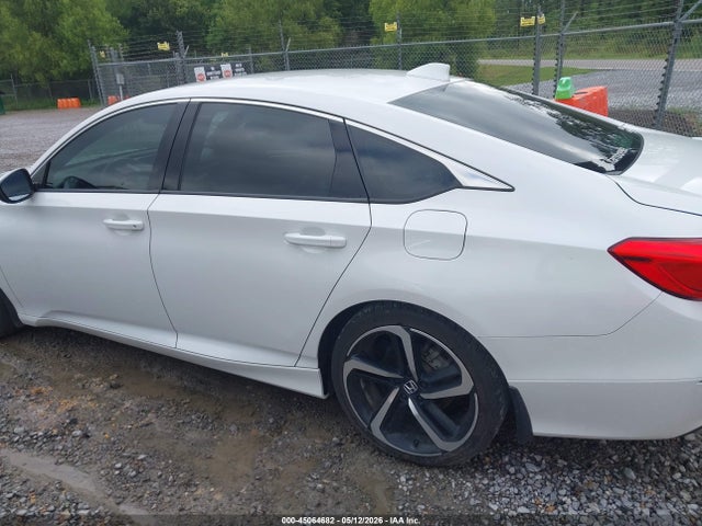 1HGCV1F33JA233843 Honda Accord Sport