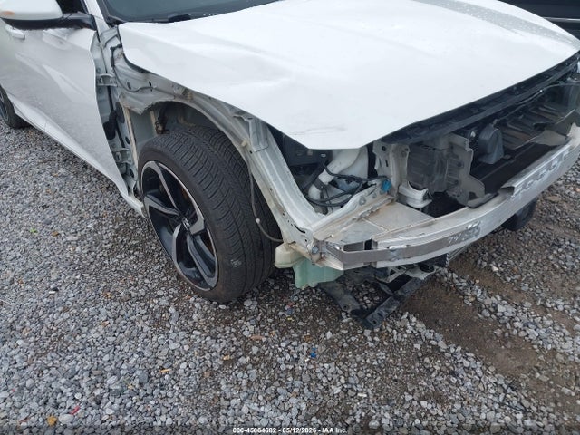 1HGCV1F33JA233843 Honda Accord Sport
