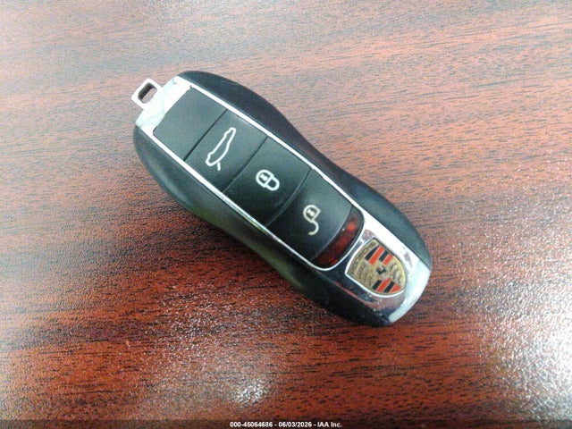 45064686 :رقم المزاد ، WP0AA2A75CL072582 vin ، 2012 Porsche Panamera 4 مزاد بيع