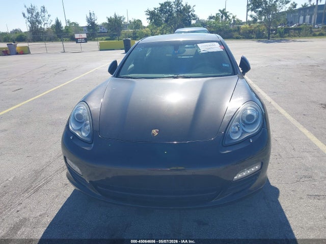 45064686 :رقم المزاد ، WP0AA2A75CL072582 vin ، 2012 Porsche Panamera 4 مزاد بيع