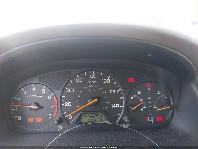 45064688 :رقم المزاد ، 1HGCG5649YA000604 vin ، 2000 Honda Accord 2.3 Lx مزاد بيع