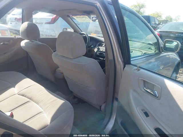 45064688 :رقم المزاد ، 1HGCG5649YA000604 vin ، 2000 Honda Accord 2.3 Lx مزاد بيع