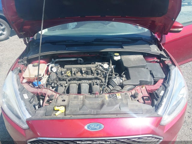 45064690 :رقم المزاد ، 1FADP3F28HL262677 vin ، 2017 Ford Focus Se مزاد بيع