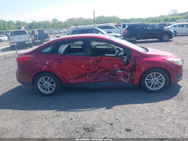 45064690 :رقم المزاد ، 1FADP3F28HL262677 vin ، 2017 Ford Focus Se مزاد بيع