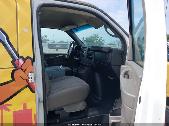 45064693 :رقم المزاد ، 1GTW7FCA3E1904228 vin ، 2014 Gmc Savana 2500 Work Van مزاد بيع