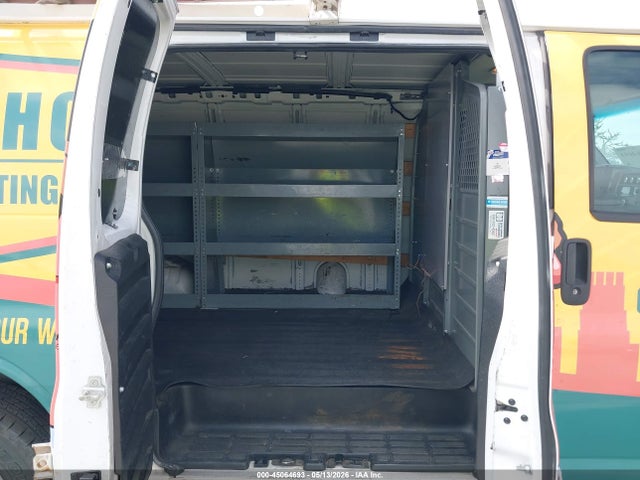45064693 :رقم المزاد ، 1GTW7FCA3E1904228 vin ، 2014 Gmc Savana 2500 Work Van مزاد بيع