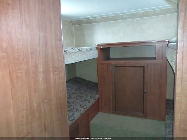 45064696 :رقم المزاد ، 1UJBJ0BR2C14F0129 vin ، 2012 Jayco Camper مزاد بيع