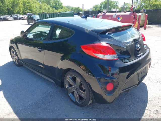 45064705 :رقم المزاد ، KMHTC6AE6FU240572 vin ، 2015 Hyundai Veloster Turbo R-spec مزاد بيع