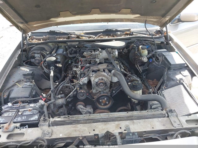 2002 Mercury Grand Marquis Ls მანქანა იყიდება აუქციონზე, vin: 2MEFM75W22X655316, აუქციონის ნომერი: 45064732