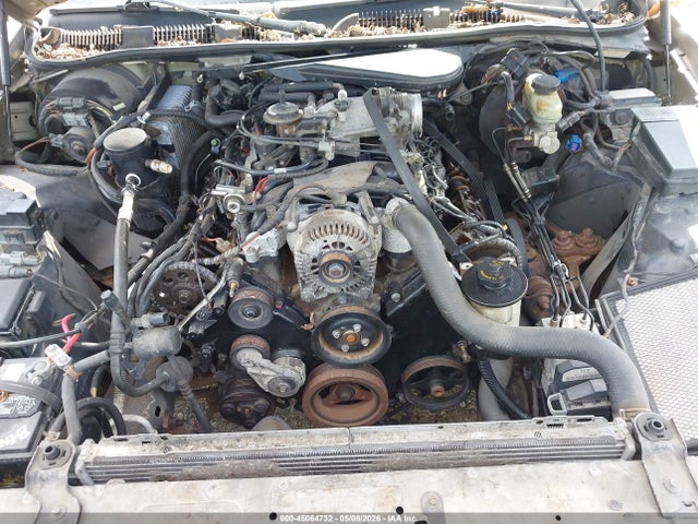 2002 Mercury Grand Marquis Ls მანქანა იყიდება აუქციონზე, vin: 2MEFM75W22X655316, აუქციონის ნომერი: 45064732
