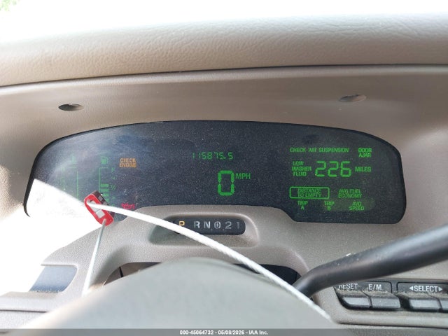 2002 Mercury Grand Marquis Ls მანქანა იყიდება აუქციონზე, vin: 2MEFM75W22X655316, აუქციონის ნომერი: 45064732