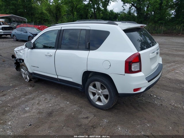 Auction sale of the 2016 Jeep Compass Latitude, vin: 1C4NJCEAXGD599806, lot number: 45064738