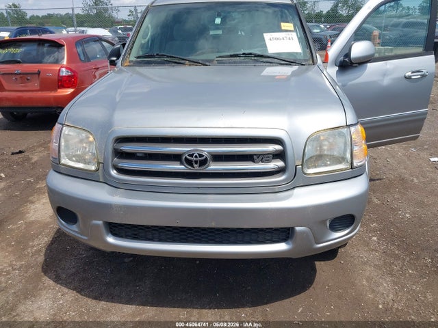 Продажа на аукционе авто 2002 Toyota Sequoia Sr5 V8, vin: 5TDBT44A92S069246, номер лота: 45064741