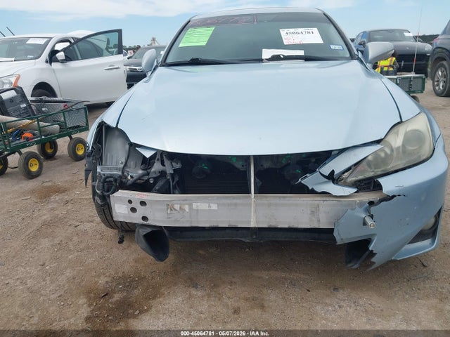 45064781 :رقم المزاد ، JTHBF5C2XB5141390 vin ، 2011 Lexus Is 250 مزاد بيع